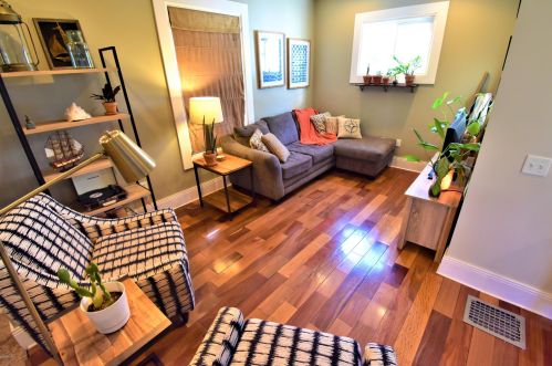 147 Travis St, Grand Rapids, MI 49505-4637