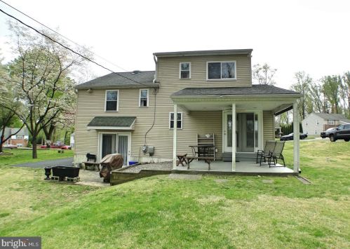 113 Greenbriar Pl, Chester PA 19014-1907 exterior