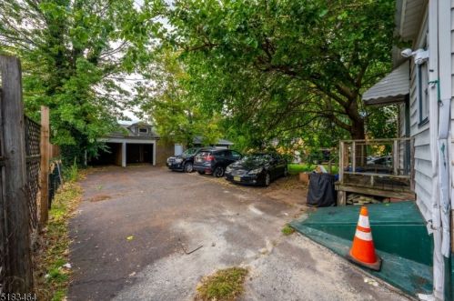 134 Louis St, New Brunswick NJ 08901-2301 exterior