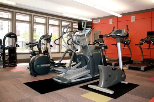 1000 Providence Pl, Providence RI  02903-1761 exterior