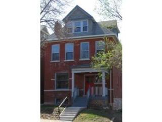 3542 Sidney St, Saint Louis MO  63104-1778 exterior