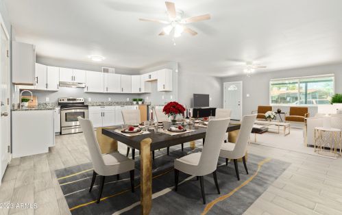 2925 42nd Ave, Phoenix AZ  85019-4323 exterior