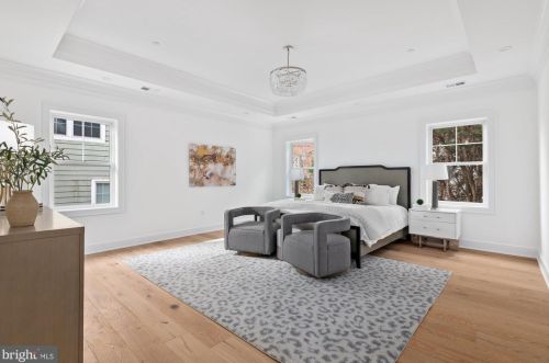 5805 Beech Ave, Bethesda MD  20817-3407 exterior