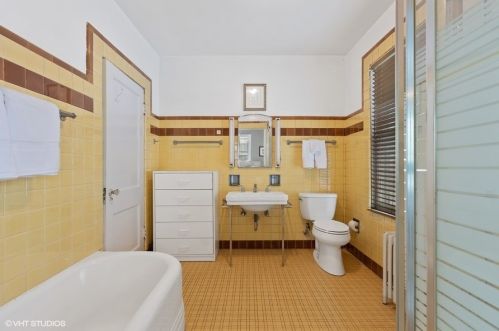 6738 Ashland Ave, Chicago IL 60643-5012 exterior