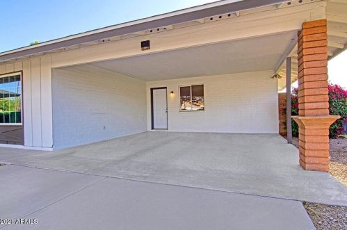 11215 37 Ave, Phoenix AZ 85029-3108 exterior