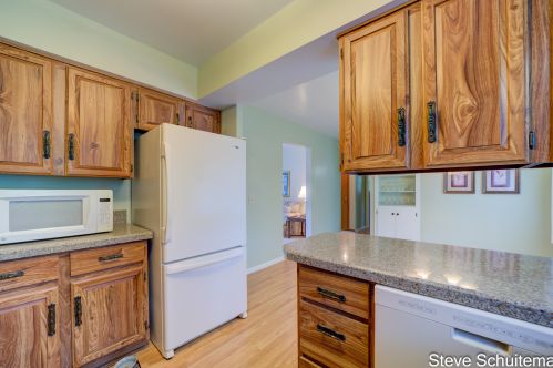 1569 Marlboro Rd, Meskegon MI exterior