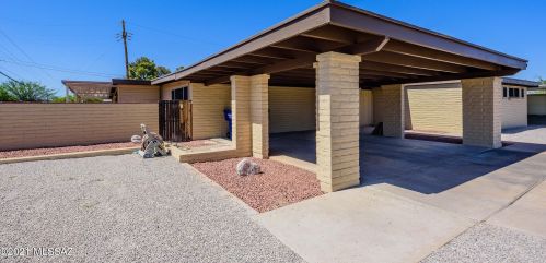 8648 Kenyon Dr, Tucson AZ  85710-4234 exterior