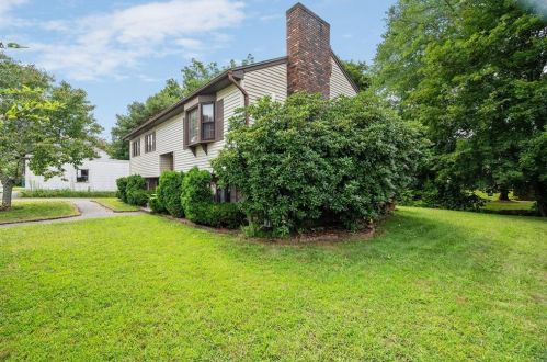 36 Lexington St, Woonsocket RI  02895-3714 exterior