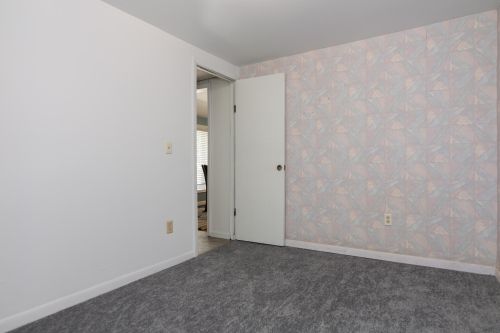 5555 2 St, Kalamazoo MI 49009-8576 exterior