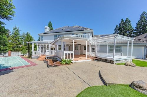 2327 Hartford Ct, Folsom CA 95762-5931 exterior