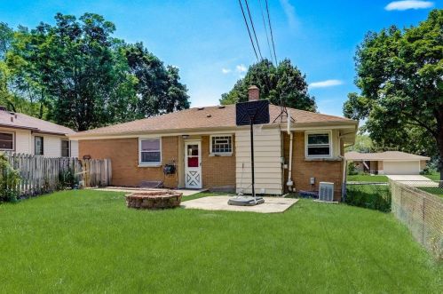 4212 96, Milwaukee WI 53222-1531 exterior