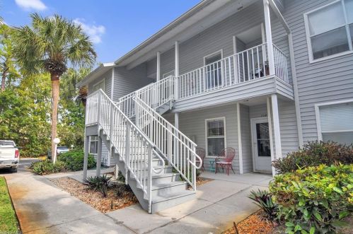 1965 Courtyard Way, Naples FL 34112-5333 exterior