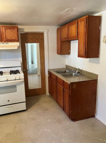 10945 Esmond St, Chicago IL 60643-3429 exterior