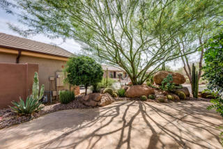 41503 River Bend Ct, Phoenix, AZ 85086-5805