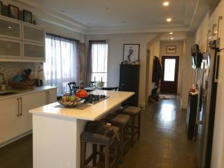 22 Harbor View St, Boston MA  02125-1328 exterior