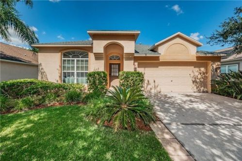 11716 Derbyshire Dr, Tampa, FL 33626-2639