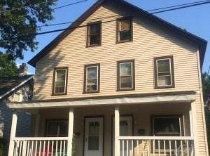 345 Monroe St, East Stroudsburg PA  18301-1221 exterior