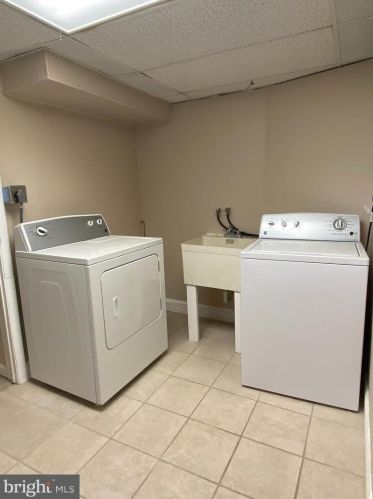 9603 Cottrell Ter, Silver Spring MD 20903-1928 exterior