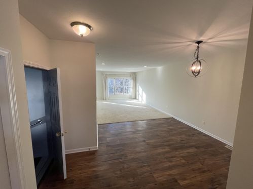 1039 Kensington St, Grand Rapids MI 49534-2179 exterior