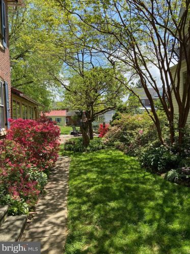 614 Church St, Limerick PA 19468-2123 exterior