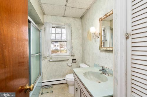 900 Hamilton St, Roebling NJ exterior