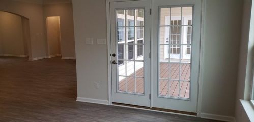 122 Pine Valley Dr, Pittsburgh PA  15229-2219 exterior