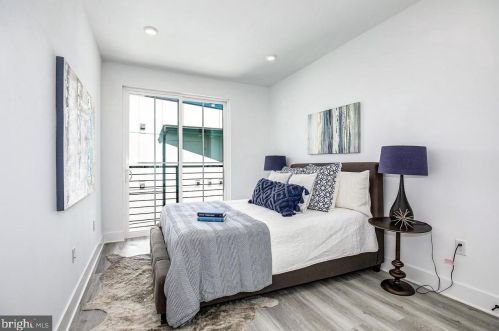 759 18th St, Washington DC 20009-1813 exterior