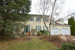 4623 Susan Dr, Bethlehem, PA 18017-8716
