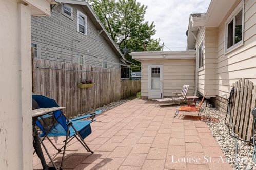 1020 Laketon Ave, Meskegon MI 49441-2969 exterior