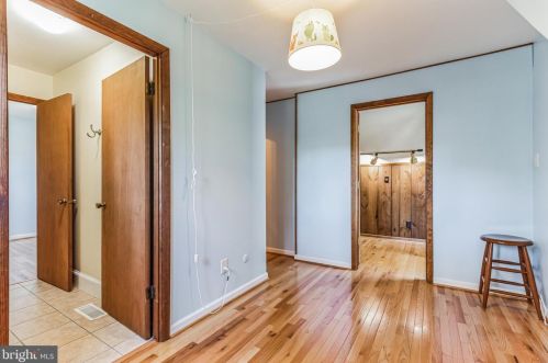 29 Dogwood Ln, Chester PA 19014-1210 exterior