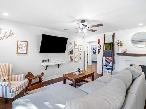 615 Kennolia Dr, Atlanta GA 30310-2364 exterior