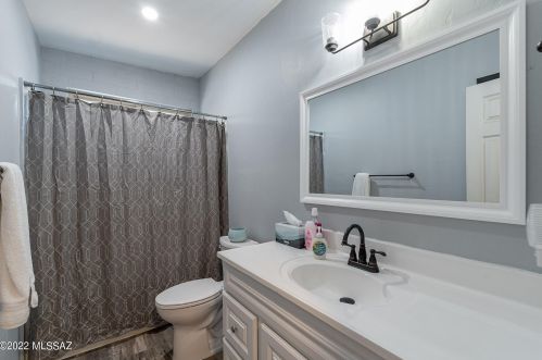 1959 Omar Dr, Tucson AZ  85704-1242 exterior