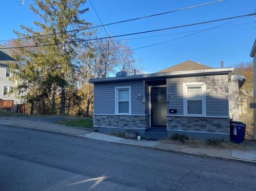 117 Grasmere St, Pittsburgh PA  15205-4218 exterior