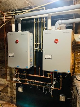 24 Mattoon St, Springfield MA 01105-1715 exterior