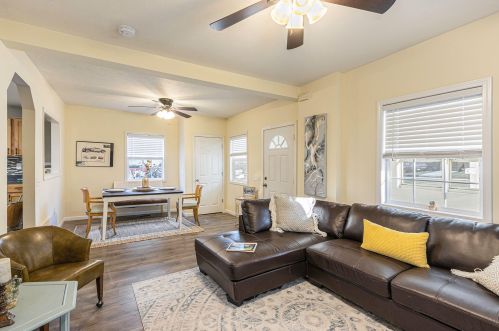 210 Maple St, Kalamazoo MI 49004-1315 exterior