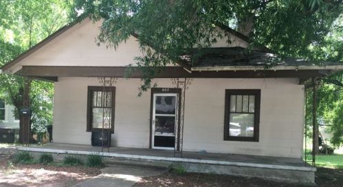 807 Grace Ave, Burlington NC  27217-4005 exterior