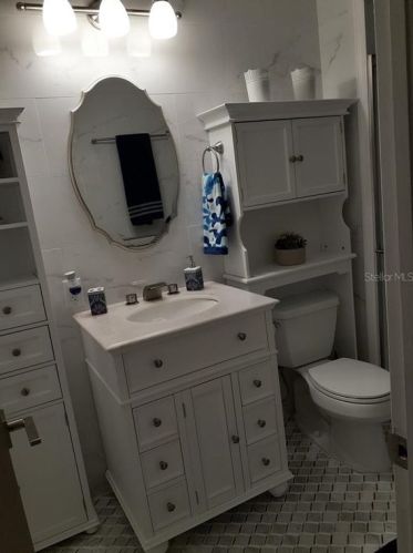 6902 Howard Ave, Tampa FL 33604-4622 exterior