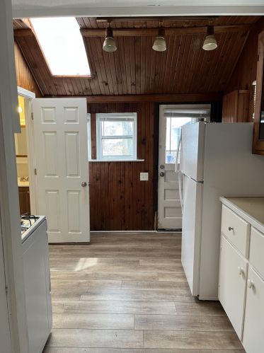 1044 Kenneth St, Meskegon MI  49442-3929 exterior