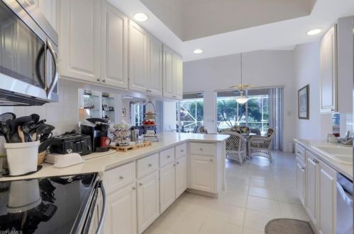 3132 Dominica Way, Naples FL 34119-1606 exterior