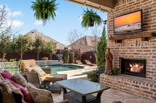 11394 Lenox Ln, Frisco TX 75033-1175 exterior