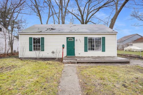 2269 Continental St, Meskegon, MI 49444-1215