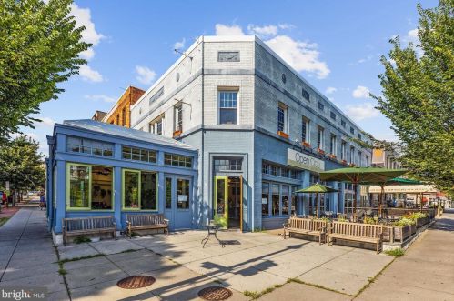 2904 Upton St, Washington DC 20008-1151 exterior