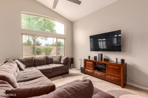 6063 Danielson Way, Chandler AZ  85249-4154 exterior