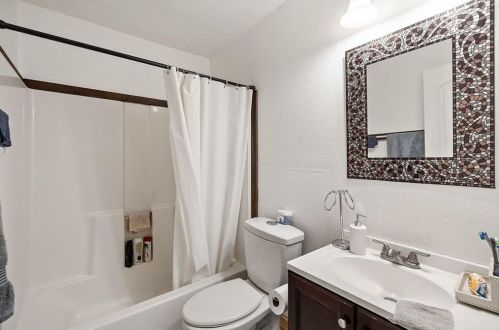 4711 Blueberry Trl, Austin TX 78723-5308 exterior