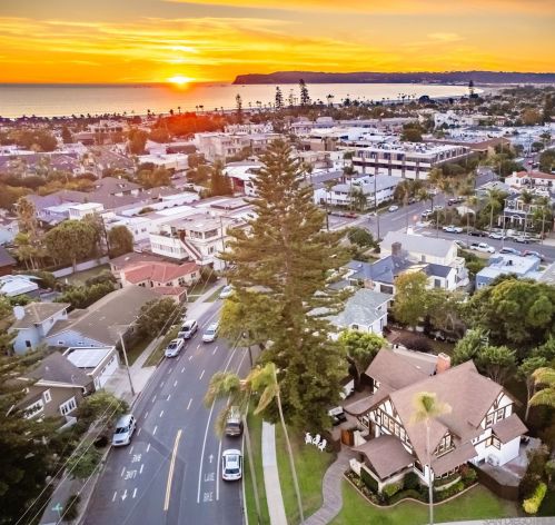 936 Adella Ave, San Diego CA  92118-2621 exterior