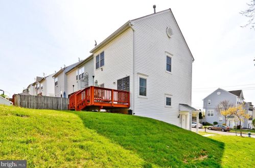 1900 Trenton Pl, Washington DC 20032-1553 exterior