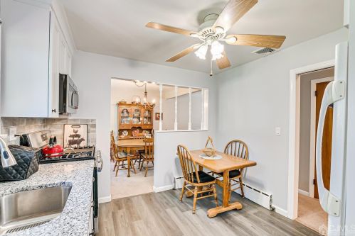 149 Vineyard Rd, Edison NJ 08817-4784 exterior