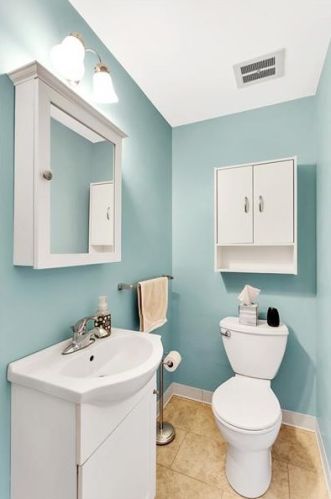 405 Mower Dr, Pittsburgh PA 15239-1710 exterior