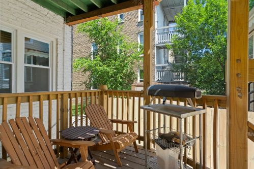 3009 Belden Ave, Chicago IL 60647-2804 exterior