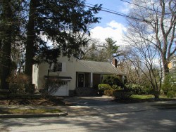 65 Valentine St, Newton, MA 02465-3019